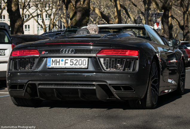 Audi R8 V10 Spyder 2016