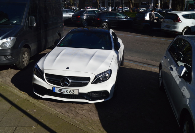 Mercedes-AMG C 63 S Coupé C205 Edo Competition CR 600