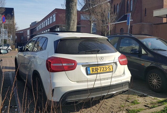 Mercedes-Benz GLA 45 AMG X156