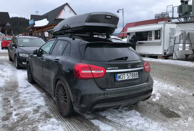 Mercedes-AMG GLA 45 X156