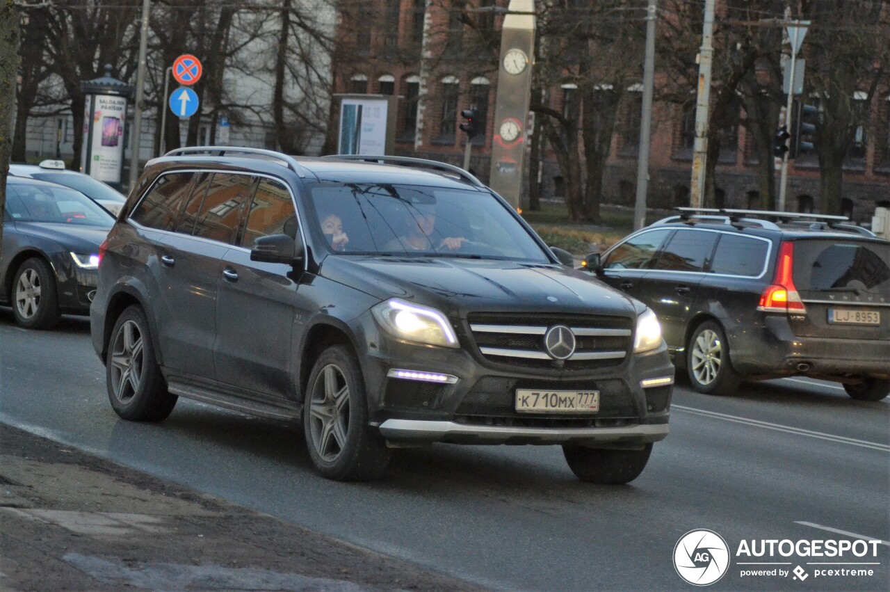 Mercedes-Benz GL 63 AMG X166