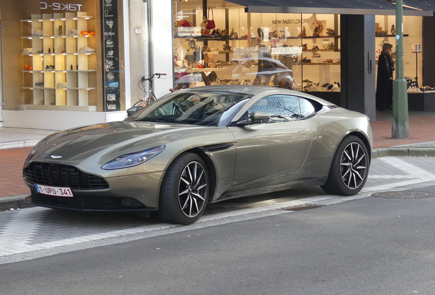 Aston Martin DB11 V8