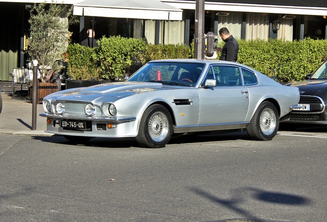 Aston Martin V8 Vantage 1977-1989