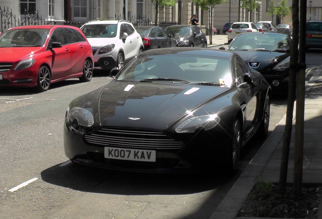 Aston Martin V8 Vantage