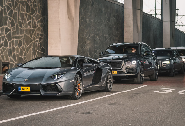 Lamborghini Aventador LP700-4 Roadster