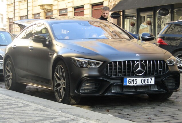 Mercedes-AMG GT 63 S X290