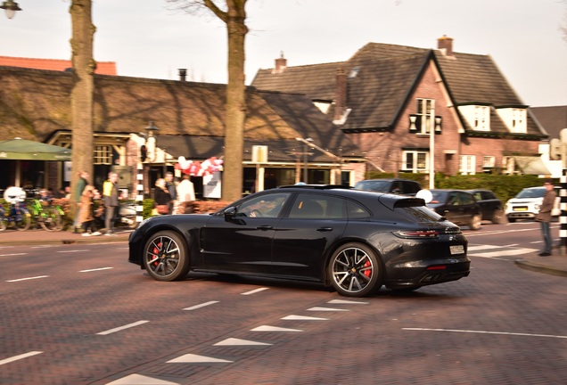 Porsche 971 Panamera Turbo Sport Turismo