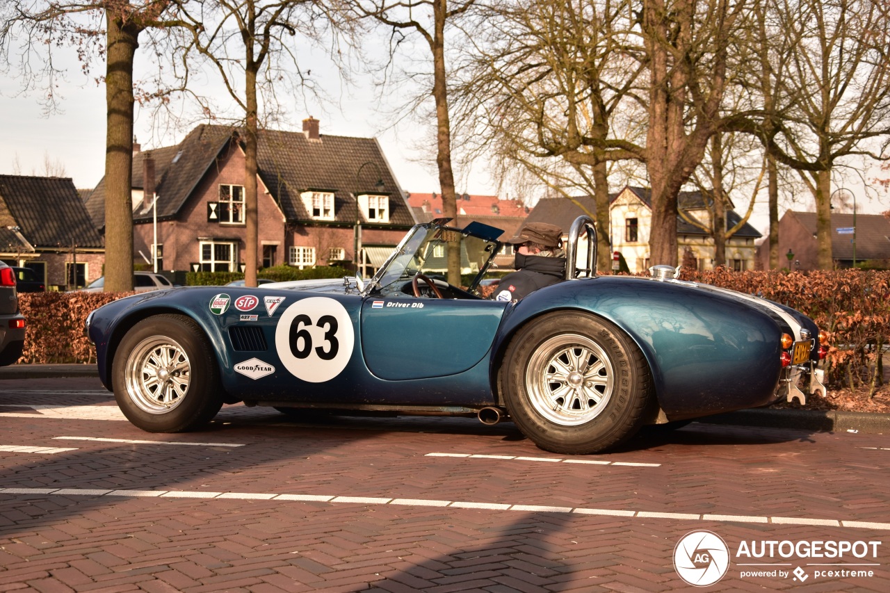 AC Cobra Superformance 427