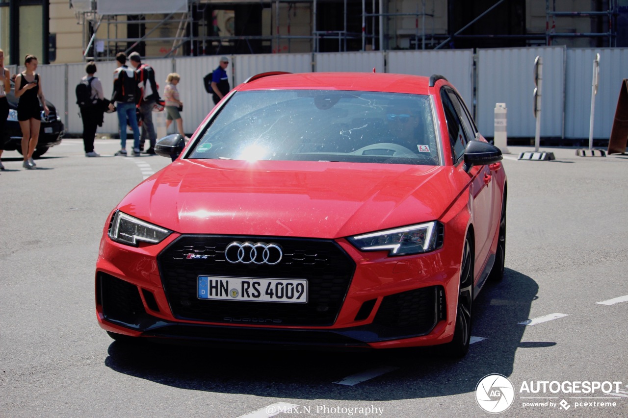 Audi RS4 Avant B9