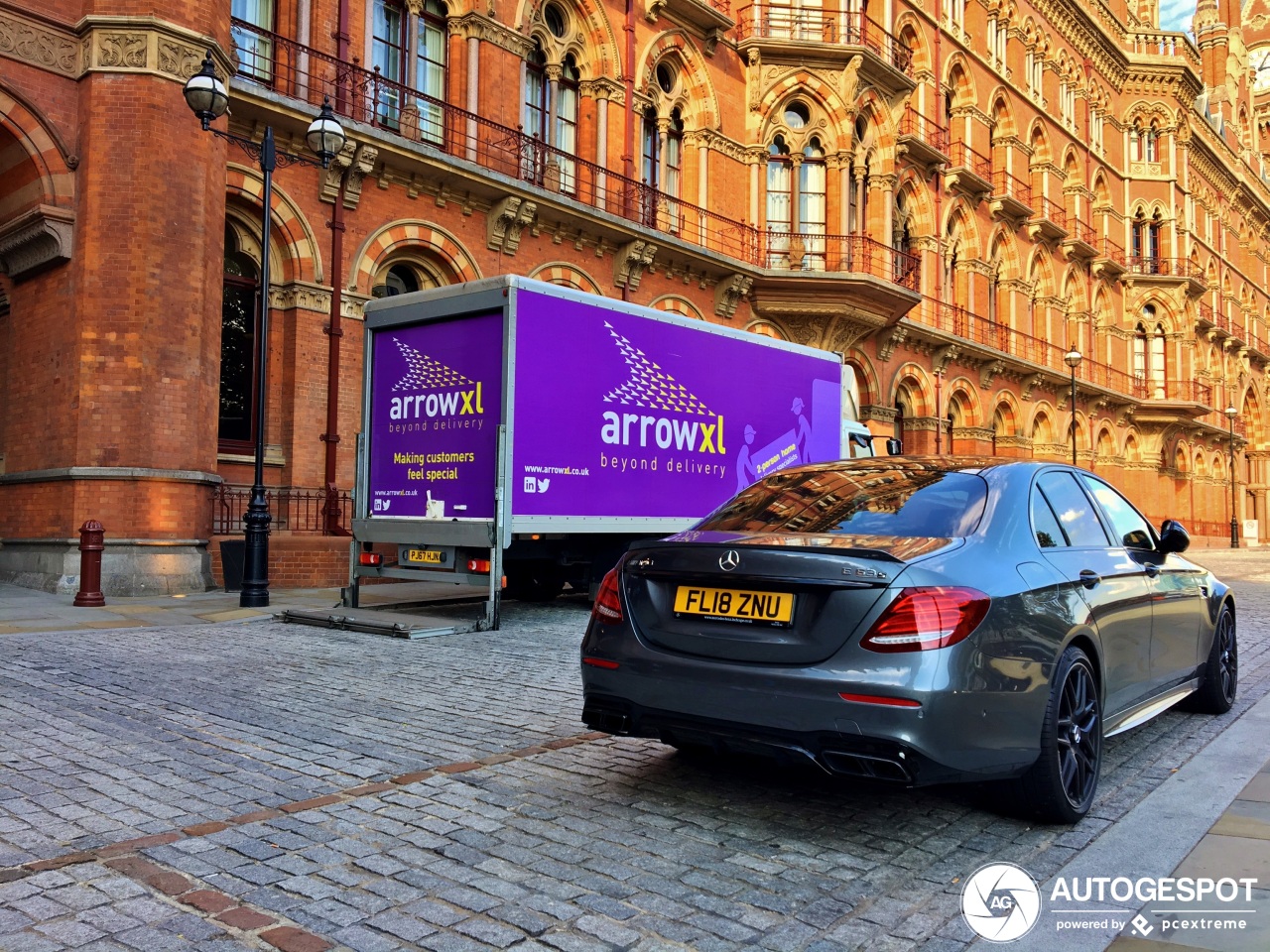 Mercedes-AMG E 63 S W213