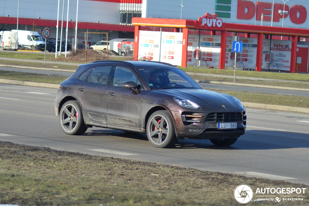 Porsche 95B Macan Turbo