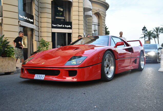 Ferrari F40