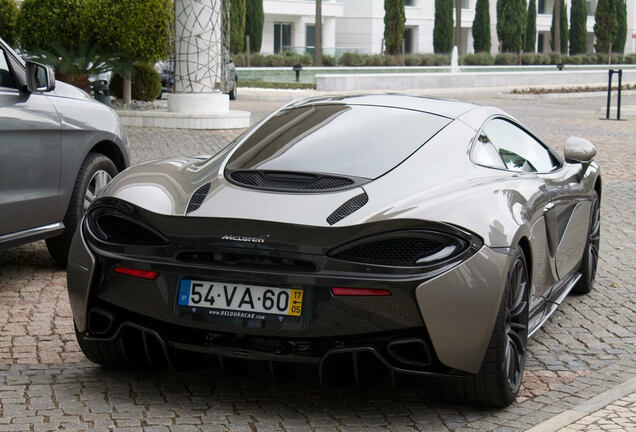 McLaren 570GT