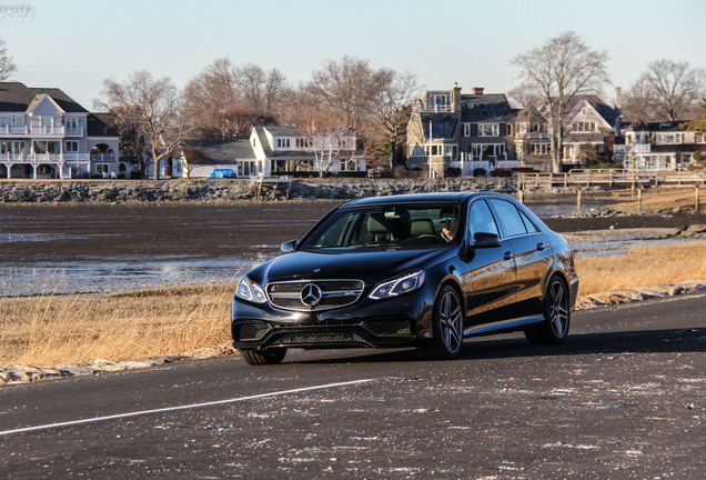 Mercedes-Benz E 63 AMG S W212