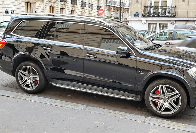 Mercedes-Benz GL 63 AMG X166