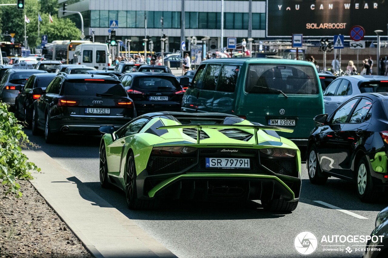 Lamborghini Aventador LP750-4 SuperVeloce Roadster