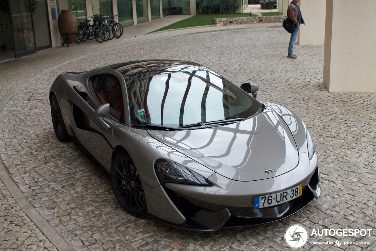 McLaren 570GT