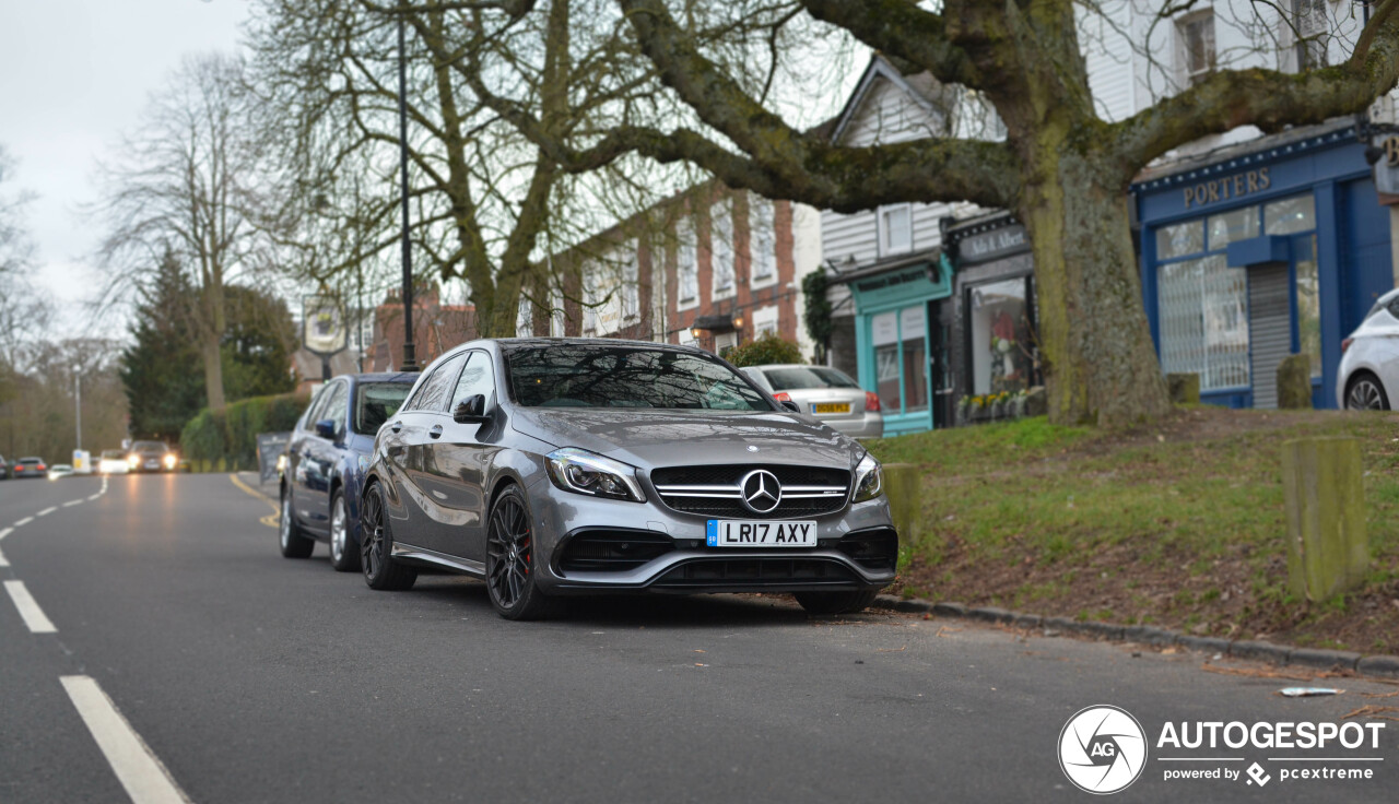 Mercedes-AMG A 45 W176 2015