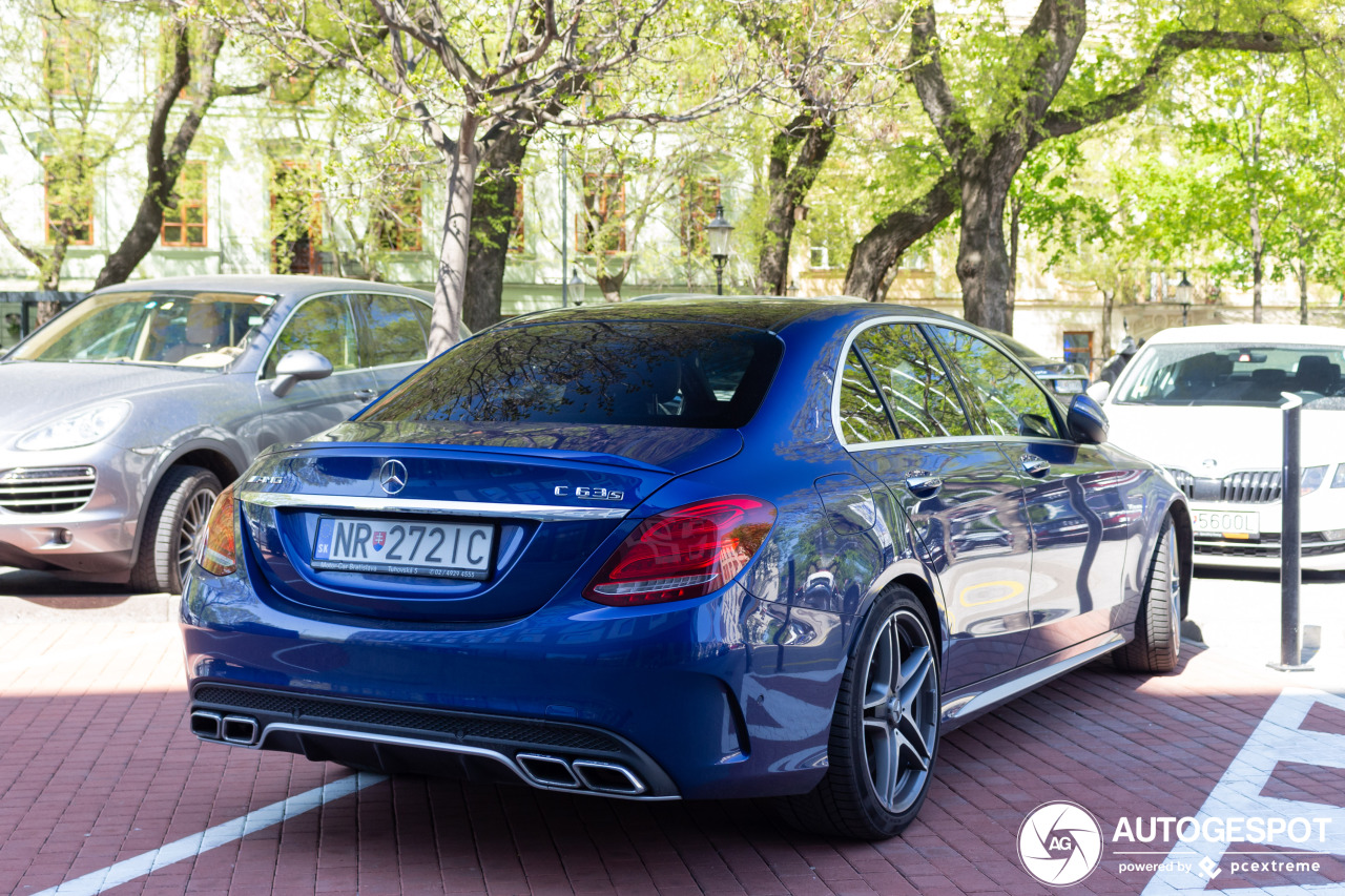 Mercedes-AMG C 63 S W205