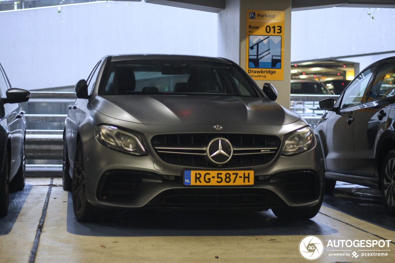 Mercedes-AMG E 63 S W213