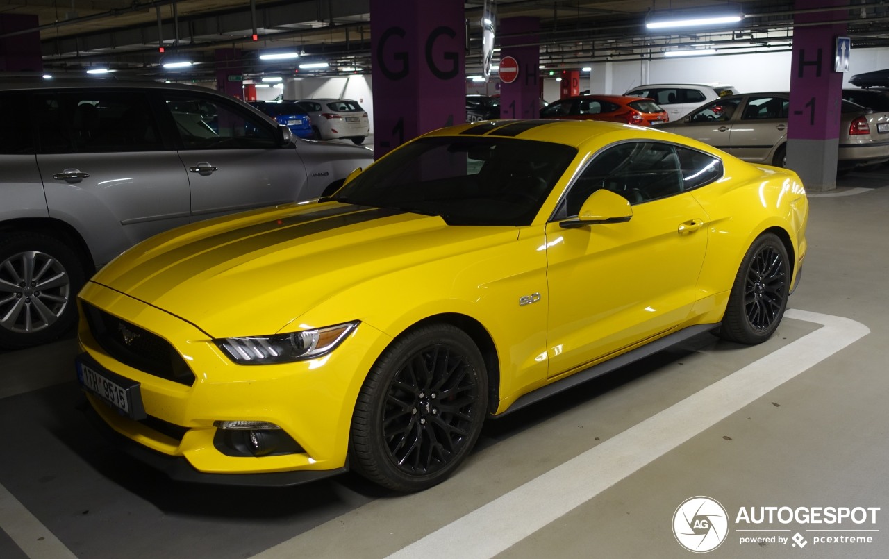 Ford Mustang GT 2015