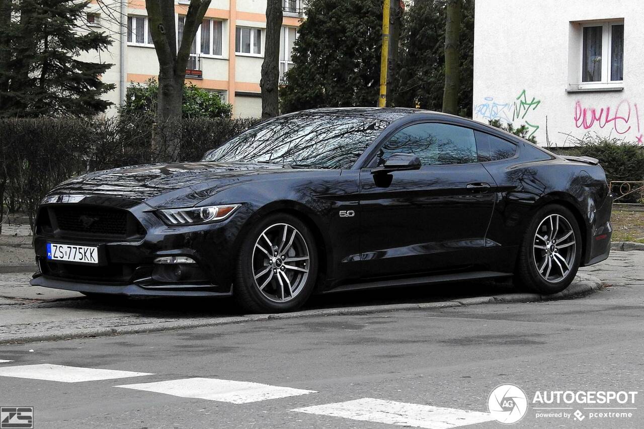 Ford Mustang GT 2015