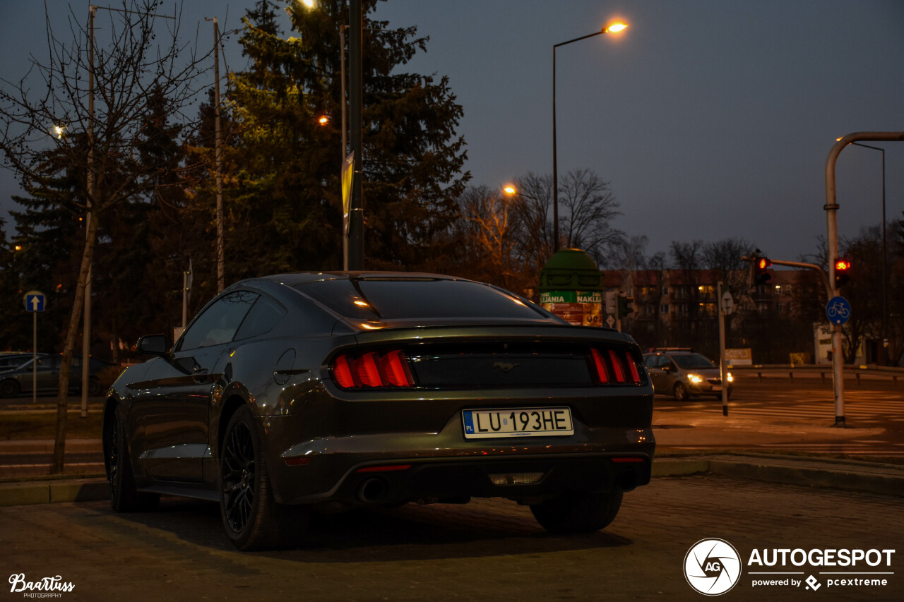 Ford Mustang GT 2015