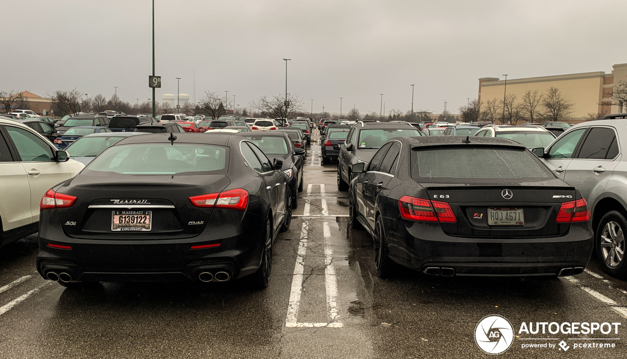 Mercedes-Benz E 63 AMG W212 V8 Biturbo