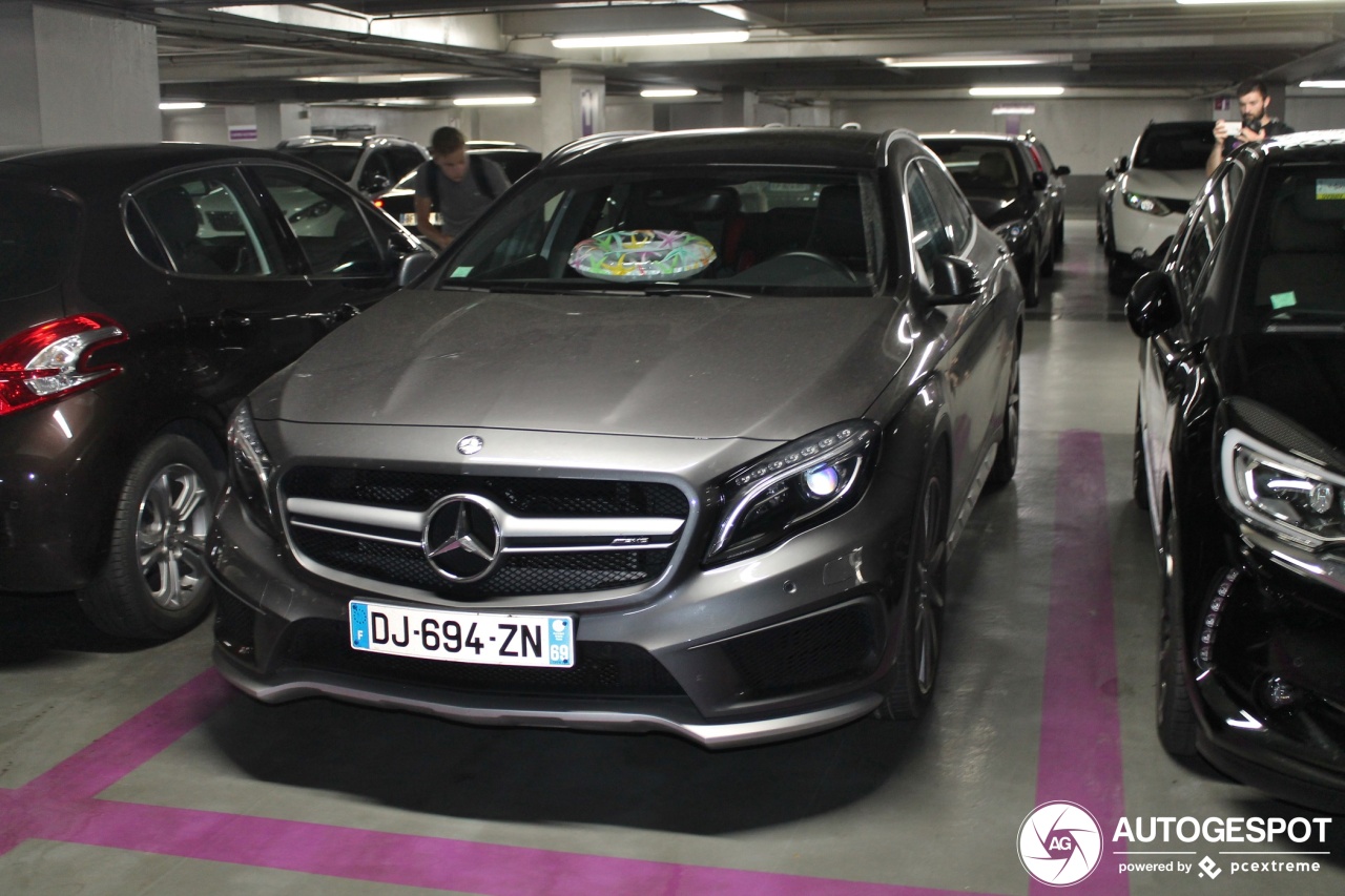 Mercedes-Benz GLA 45 AMG X156