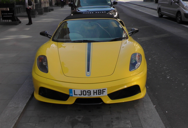 Ferrari Scuderia Spider 16M