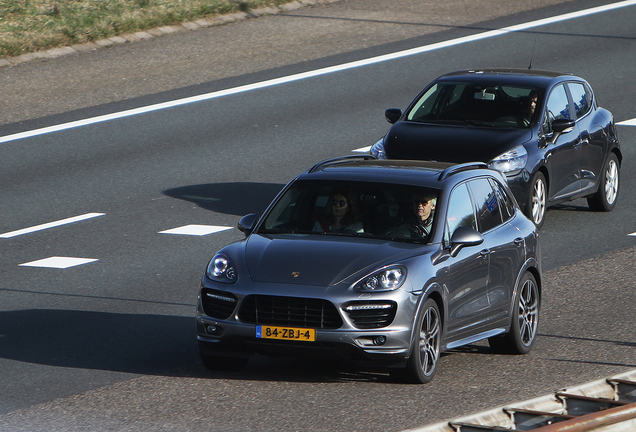 Porsche 958 Cayenne GTS