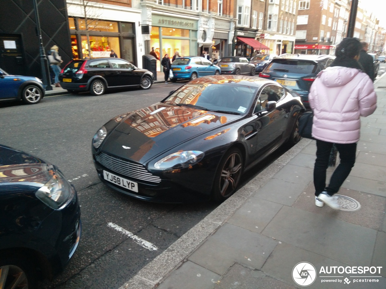 Aston Martin V8 Vantage N400