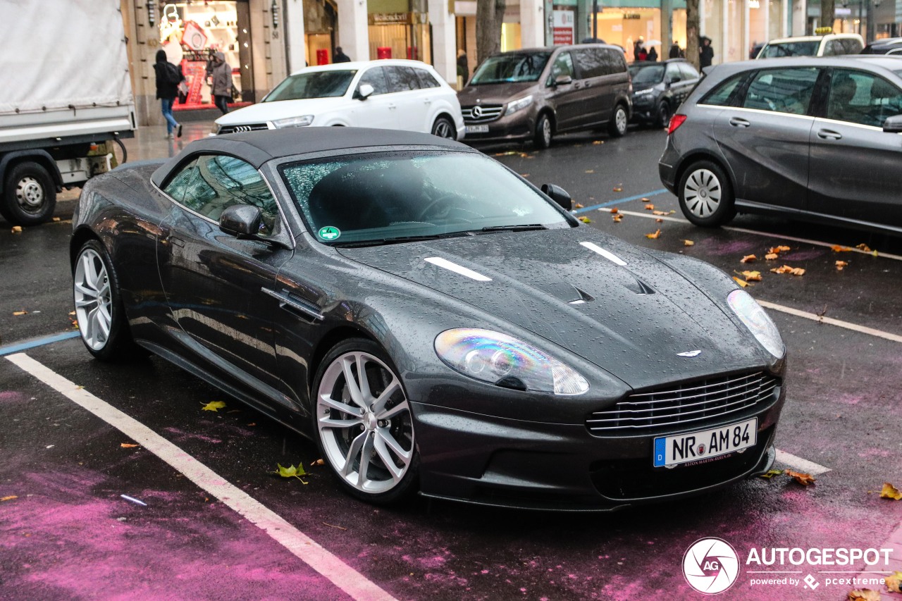 Aston Martin DBS Volante