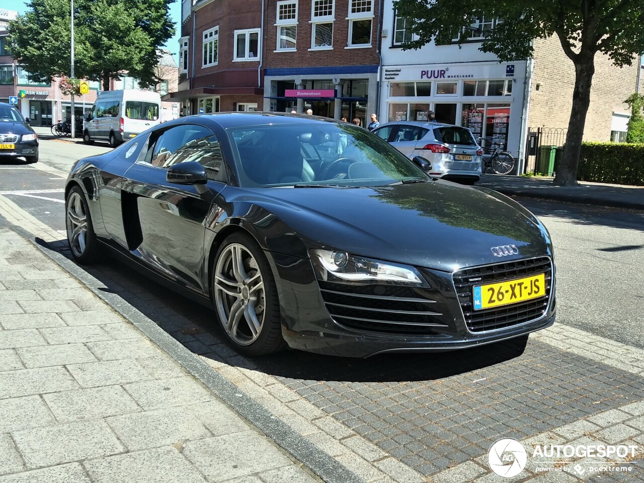 Audi R8