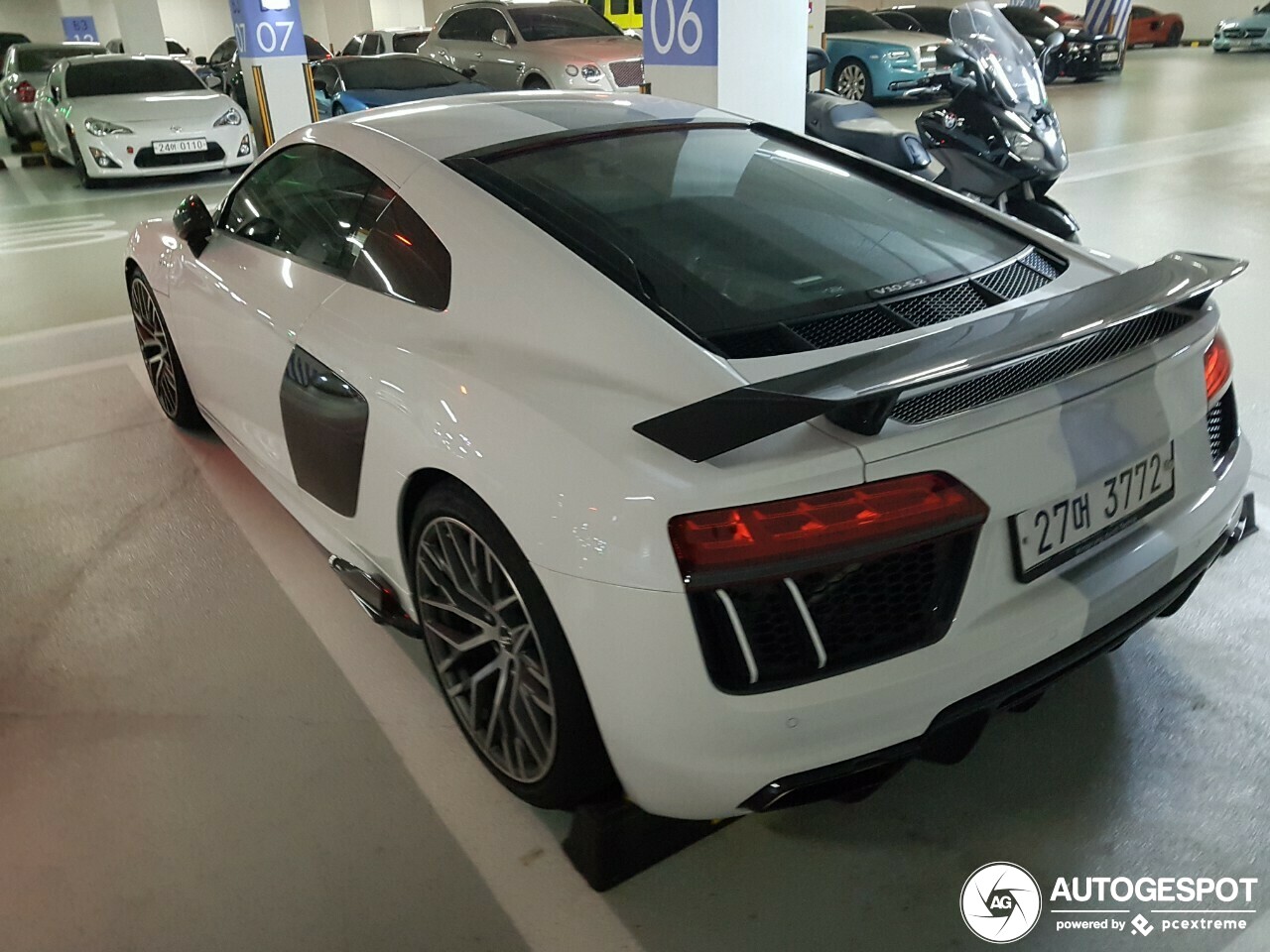 Audi R8 V10 Plus 2015