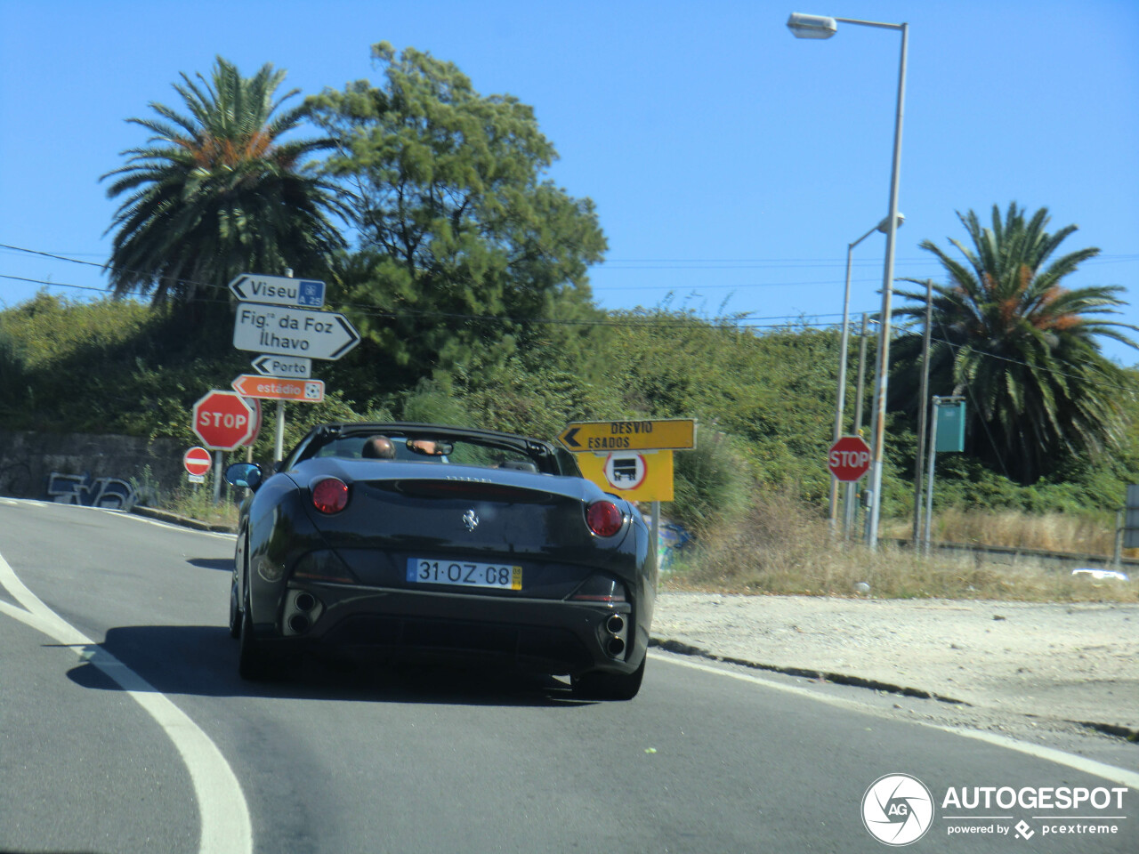 Ferrari California