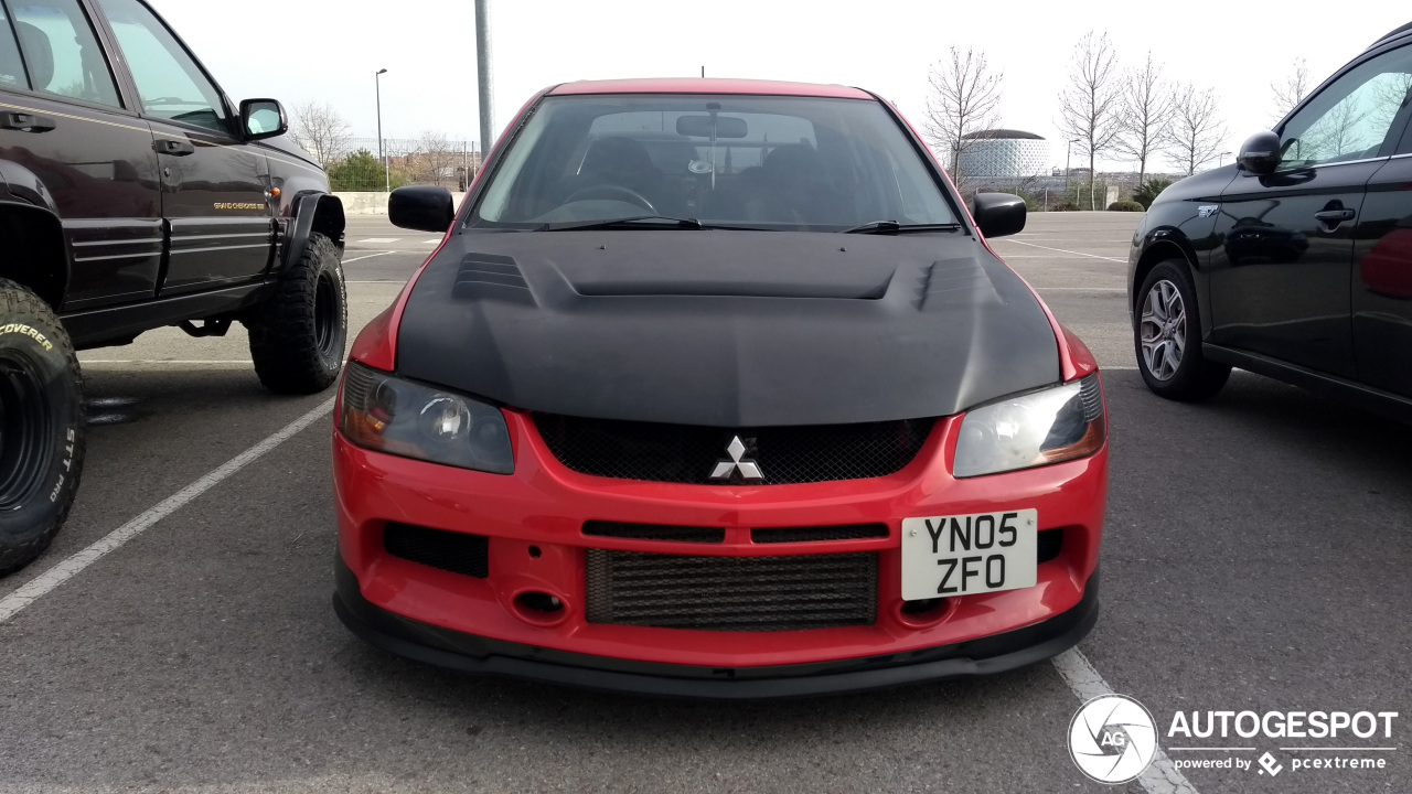 Mitsubishi Lancer Evolution IX