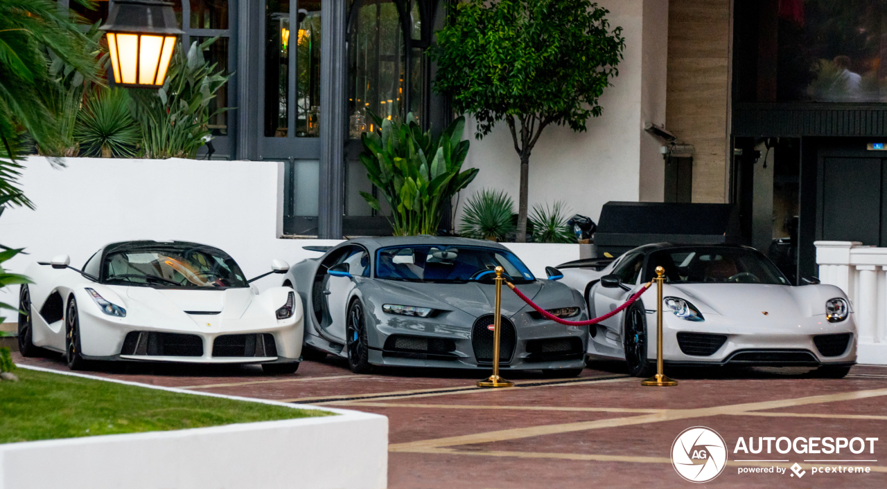 Porsche 918 Spyder Weissach Package