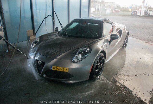 Alfa Romeo 4C Spider