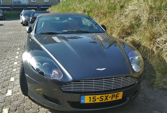 Aston Martin DB9 Volante