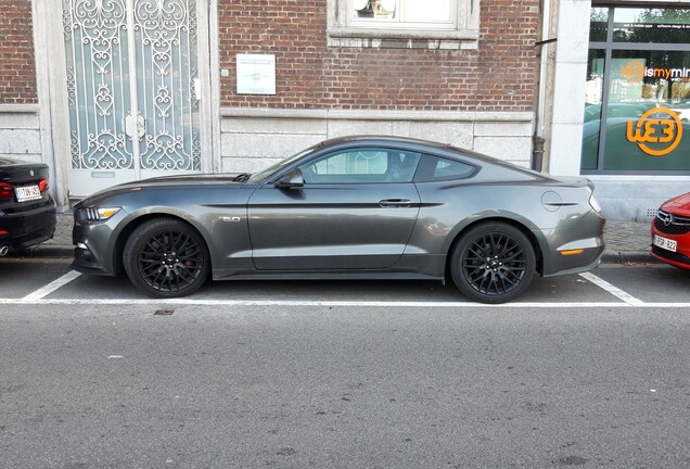 Ford Mustang GT 2015