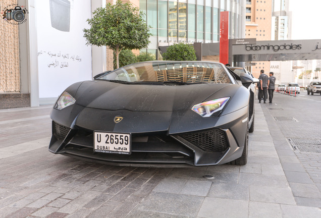 Lamborghini Aventador LP750-4 SuperVeloce