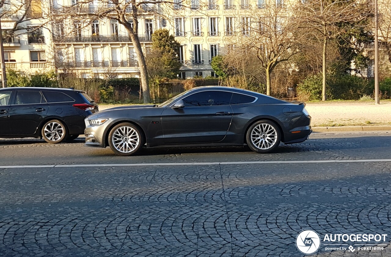 Ford Mustang GT 2015