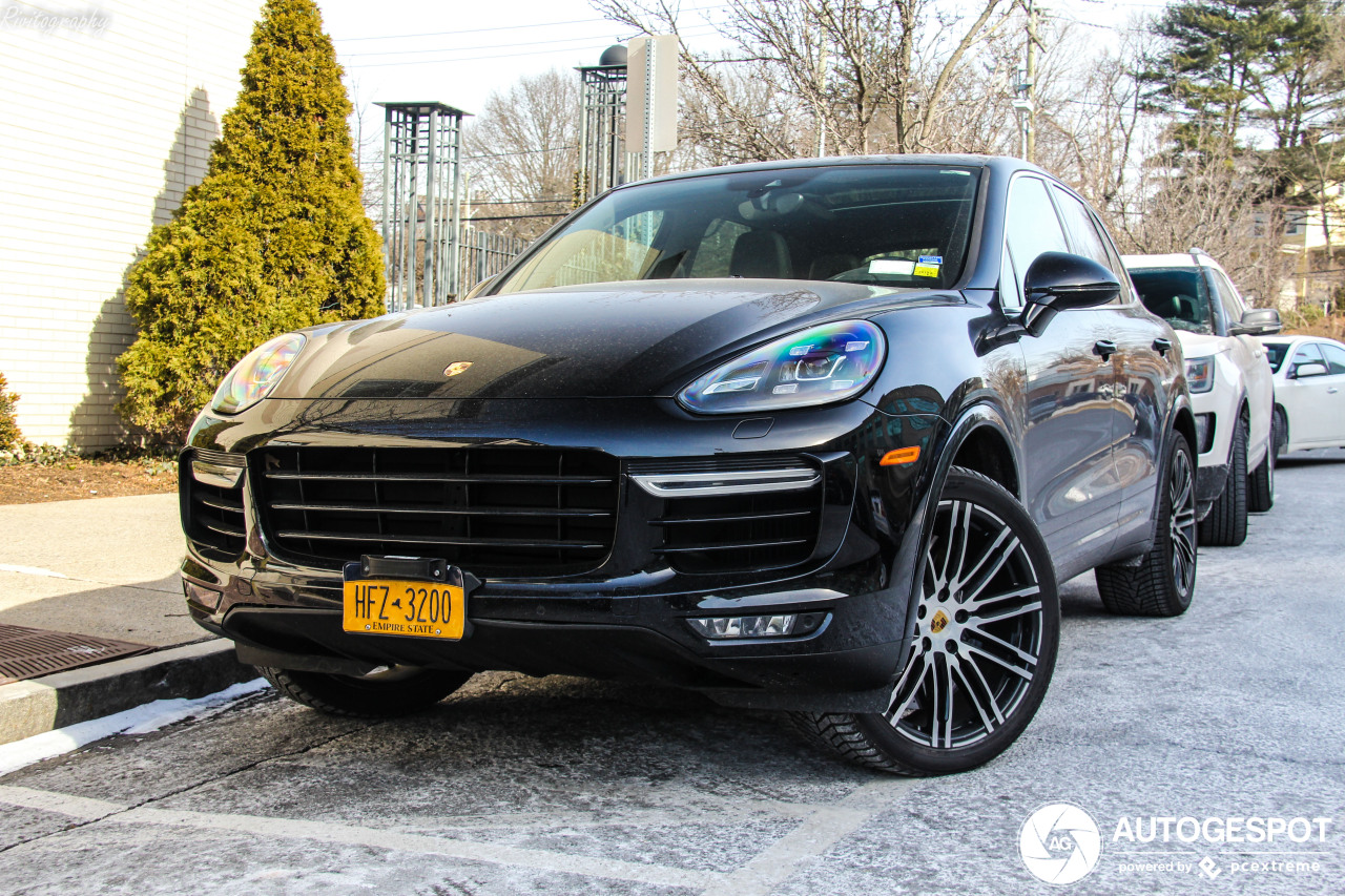 Porsche 958 Cayenne Turbo S MkII