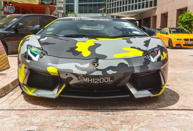 Lamborghini Aventador LP700-4