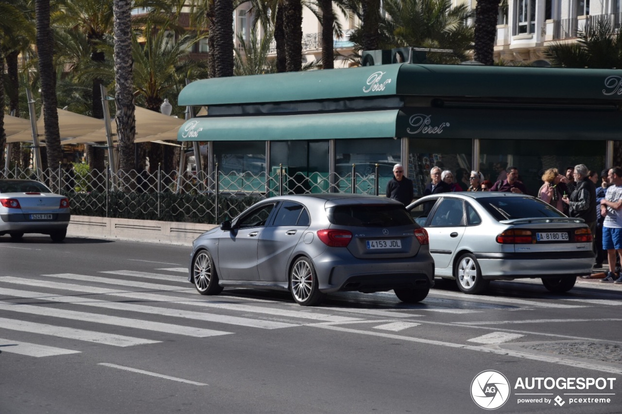 Mercedes-Benz A 45 AMG