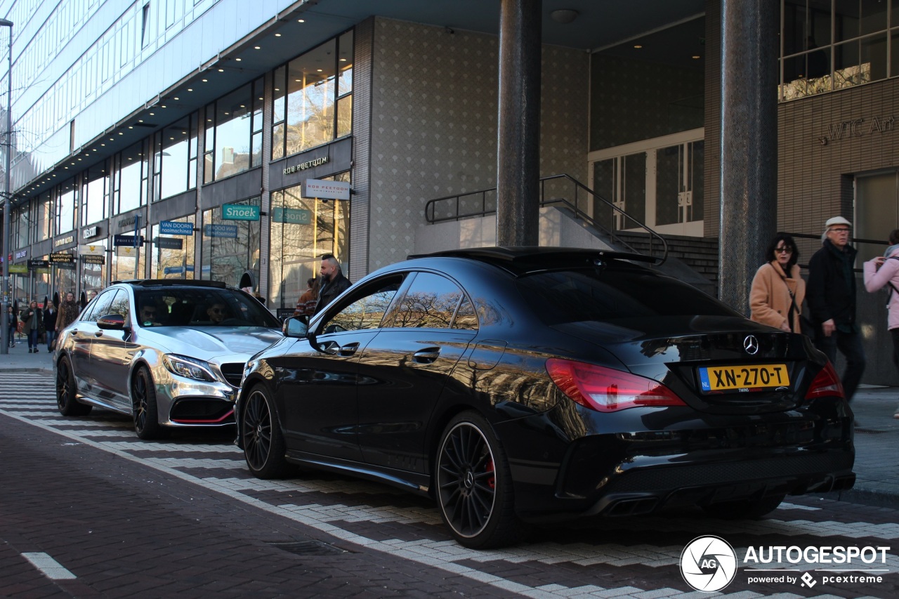 Mercedes-Benz CLA 45 AMG C117