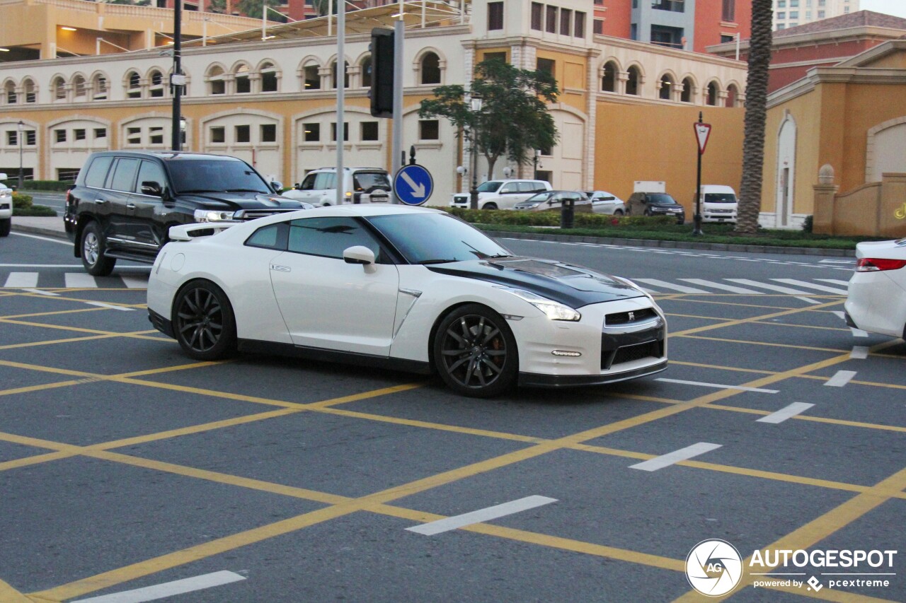 Nissan GT-R 2014