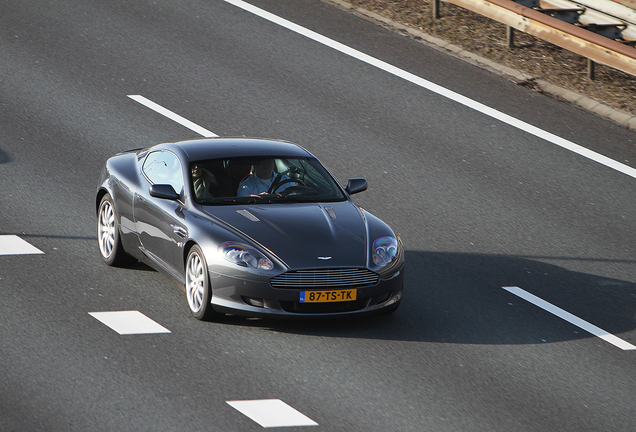 Aston Martin DB9