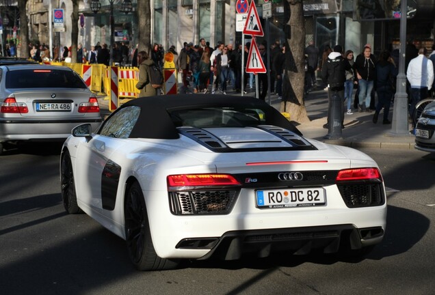 Audi R8 V10 Spyder 2016